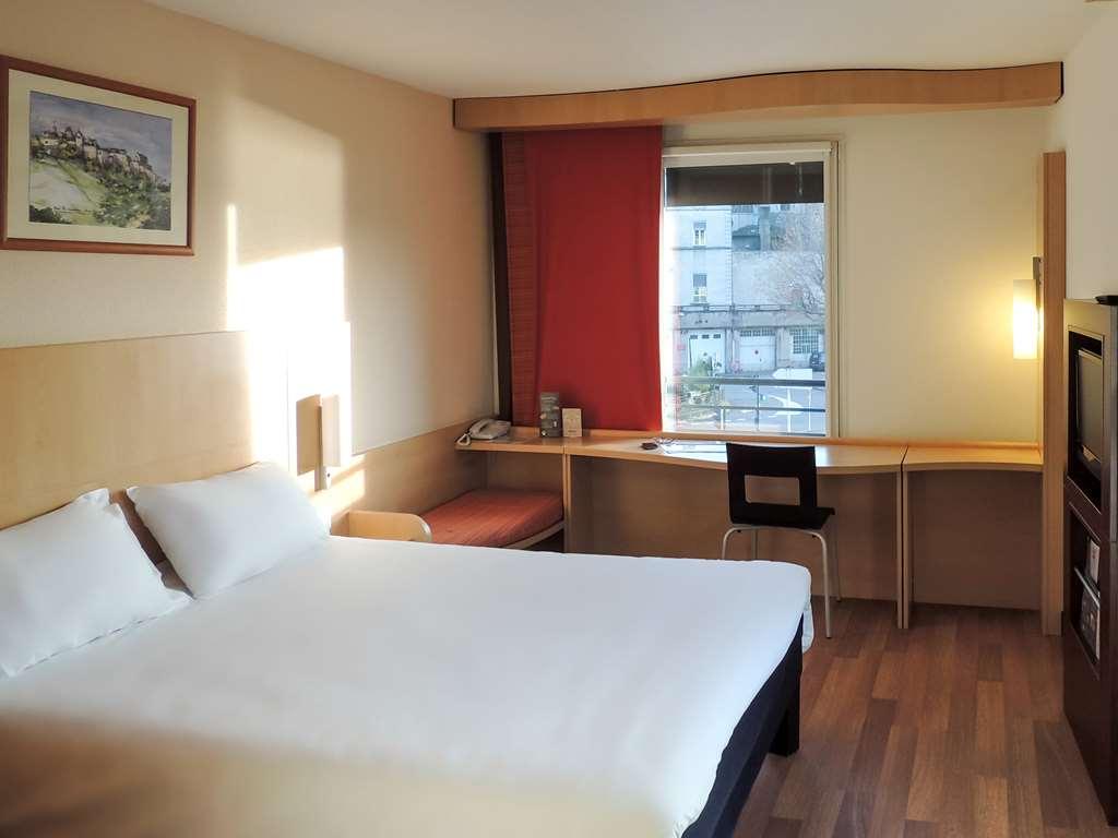 Hotel Ibis Lyon Sud Saint-louis 3*