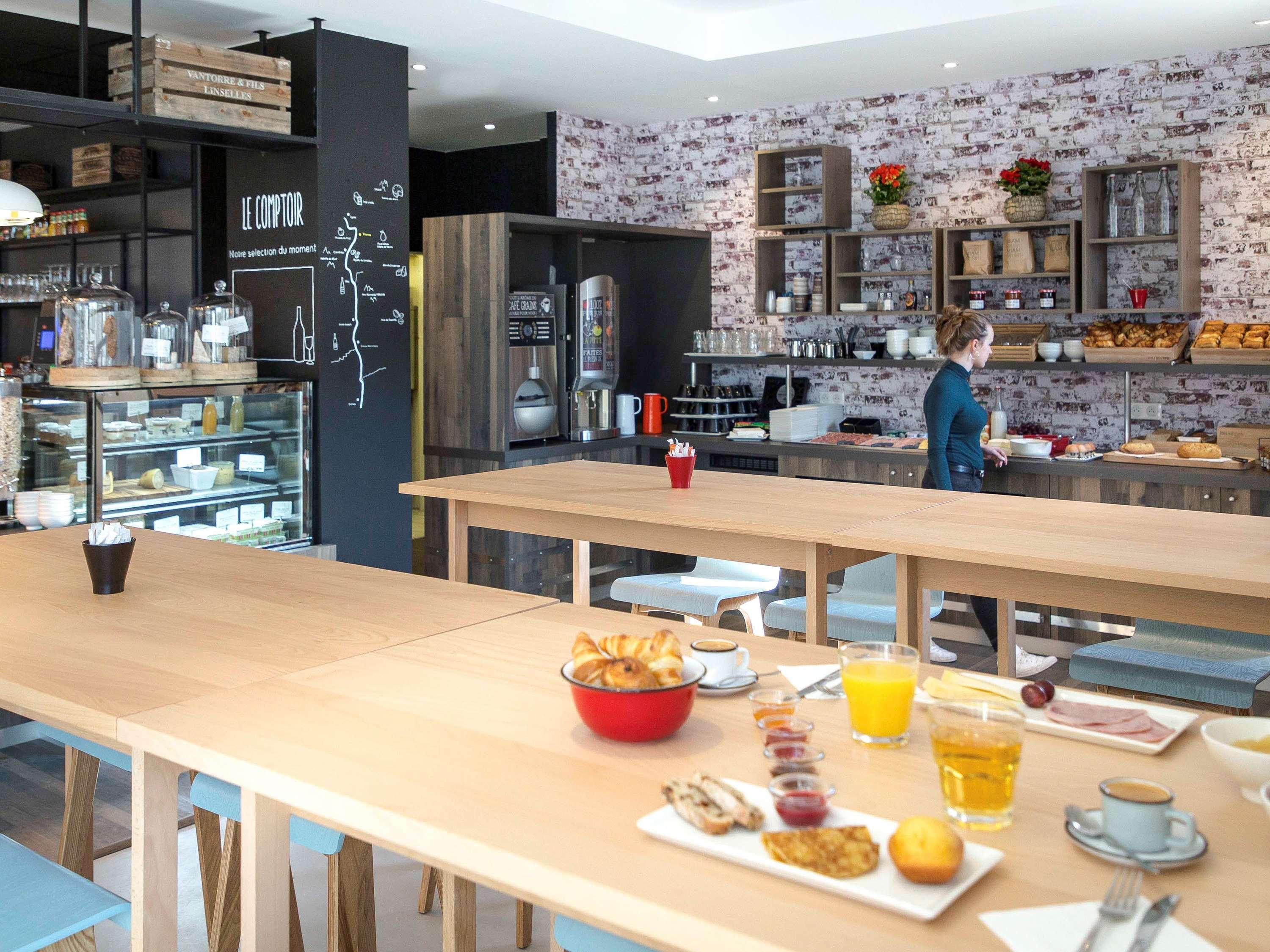 Ibis Lyon Sud Saint-louis 3*