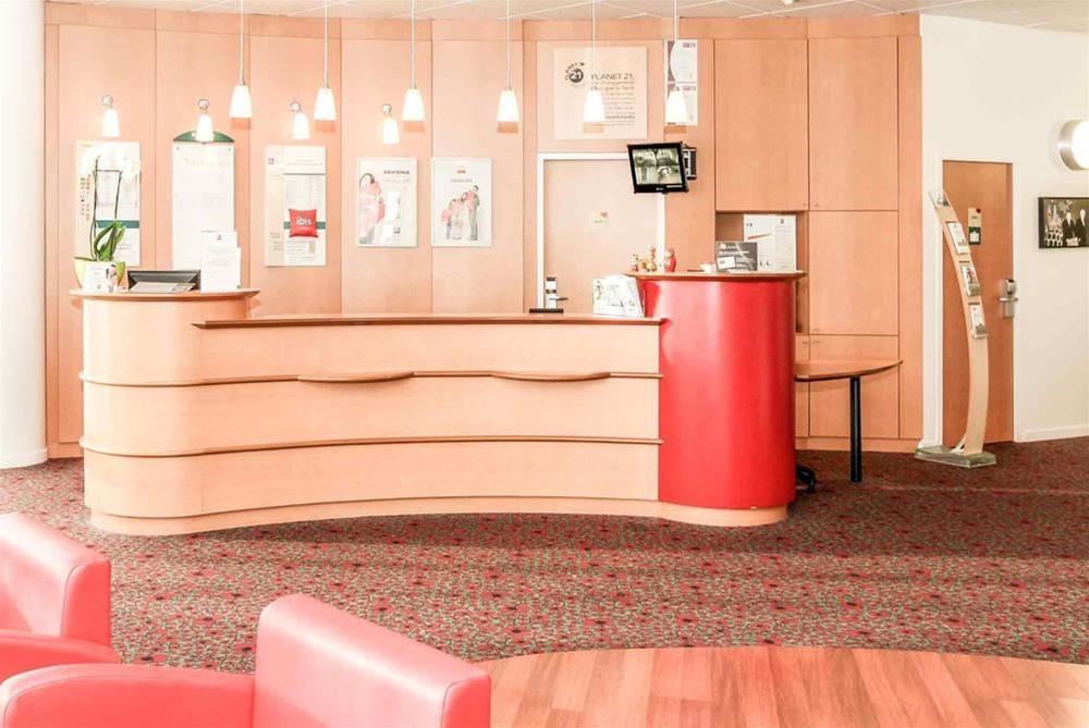 Hotel Ibis Lyon Sud Saint-louis 3*